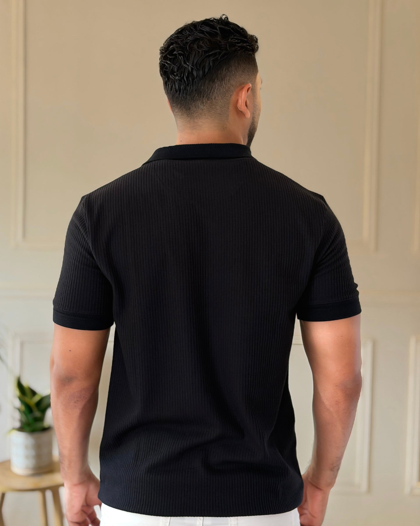 Polo textura Negro con cuello y puños Jacquard diseño — Ceiba