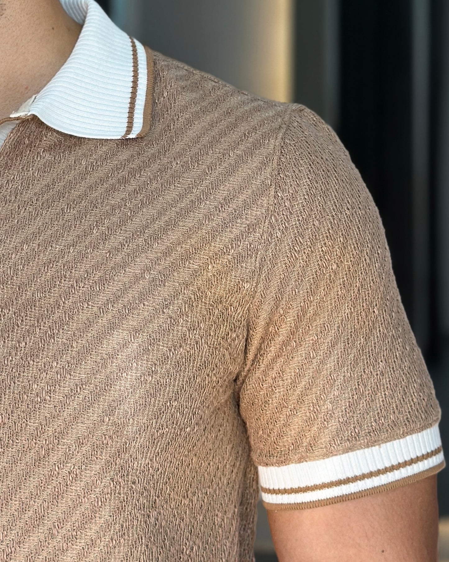 Polo textura Café Cuello y puños Jacquard - Ceiba